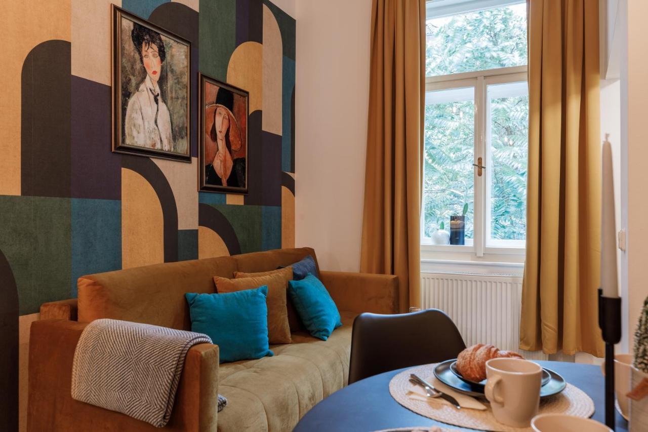Luxusni Apartman U Centra Prahy Lägenhet Prag Exteriör bild